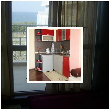 Sara 1 * Pomorie
